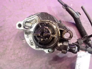  Насос вакуумный Mazda 3 BK Арт e11337515, вид 2