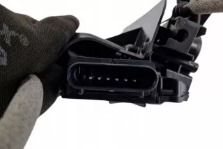 AV1AR26413AA Замок двери Ford B-Max Арт AL17602400999, вид 4