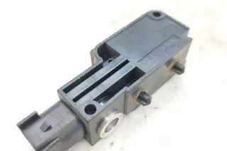 GJ6A57KC0 Датчик удара Mazda 3 BK Арт e13255089, вид 1