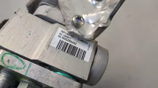 HL150G3RAA02 Теплообменник масляного фильтра Ford Mustang Mach-E Арт 20587502, вид 3