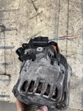 9675753680 Генератор Citroen C3 2 restailing 1.6л HDI Арт 20586009, вид 2