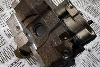 9651844380 Насос топливный Mazda 3 BK Арт e12342699, вид 1