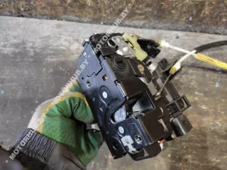 4B0839015G Замок двери задней левой Audi A6 C5 (S6,RS6) Арт 00120787, вид 12