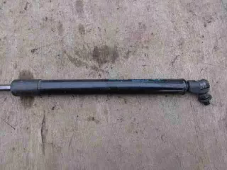817700W002 Амортизатор крышки багажника Hyundai Santa FE 2 (CM) Арт 00049722, вид 2