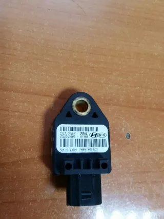 95920-2H000 Датчик удара Hyundai Sonata (NF) Арт 0000_1702191820497, вид 1