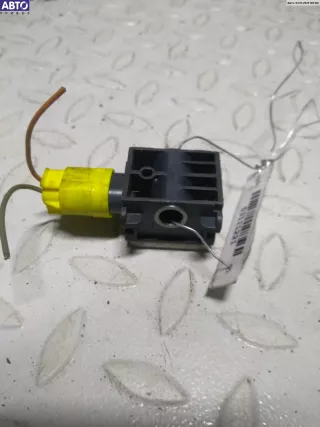 0008202826 Датчик удара (Airbag) Mercedes R W251 Арт 53111221, вид 2