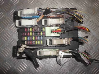  Блок предохранителей Ford Escape 3 Арт 00055615, вид 3