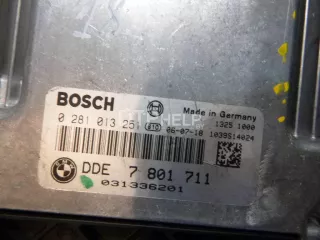 13617801711 Блок управления двигателем BMW X3 E83 Арт AM5547539, вид 3