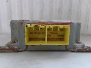 X6T42071 Блок управления подушек безопасности Mitsubishi Galant 8 Арт 00050926, вид 2