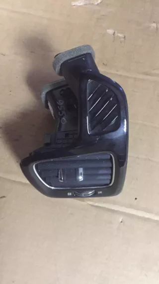 5UT65DX8AD Дефлектор обдува салона Jeep Compass 2 Арт 9550, вид 1
