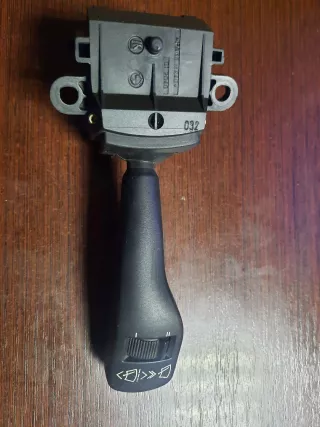8363664M Переключатель поворотов BMW 3 E46 Арт 9734_1, вид 1