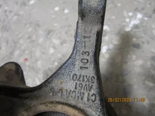 AV613K170 Кулак поворотный передний правый Ford Focus 3 Арт BBBS112656, вид 2