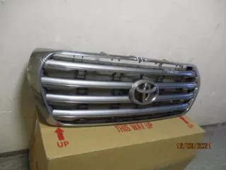 5310160480 Решетка радиатора Toyota Land Cruiser 200 Арт BBBY706387, вид 2