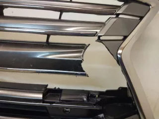 5310160E10 Решетка радиатора Lexus LX 3 restailing 2 Арт VZ132301, вид 4