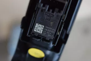 5JA959855 кнопка стеклоподъемника двери задней правой Skoda Fabia 3 Арт MO5-543-1, вид 2