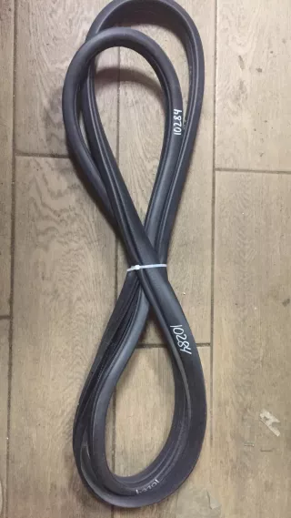  уплотнитель двери задней левой Mazda 3 BM Арт 10284, вид 1
