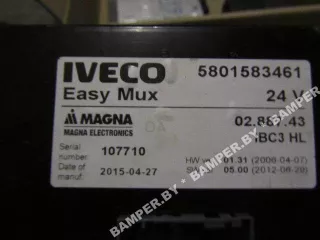 5801583461 Блок предохранителей Iveco Euro Cargo Арт 34685665, вид 3