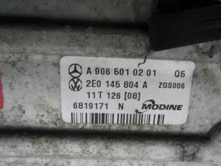 A9065010201 Радиатор интеркулера Mercedes Sprinter W906 Арт 00114676, вид 4