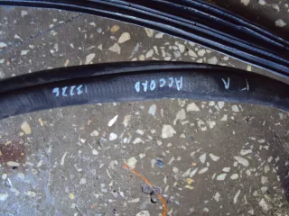 Уплотнитель двери передней левой Honda Accord 10 Арт 24554316, вид 2