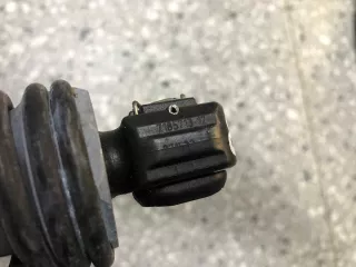 7185713 Амортизатор крышки багажника BMW 7 F01/F02 Арт 00063205, вид 3