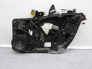 1669005711 Блок управления передней правой двери Mercedes CLA c117 Арт 00114904sep1