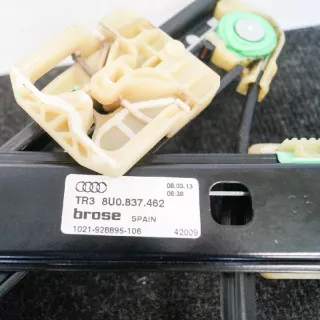 8U0837462 , art120070 Молдинг двери передней правой Audi Q3 1 Арт 120070, вид 3