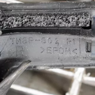 TMSP-S02R1 , art392692 Уплотнитель Tesla model S Арт 392692, вид 6