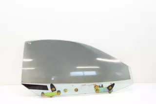 art817913 Стекло двери передней правой Dodge Stealth Арт 817913