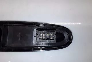 26267 , art798555 Молдинг двери передней правой Peugeot 406 Арт 798555, вид 3