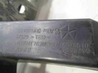 6575510 Кронштейн усилителя заднего бампера Jeep Grand Cherokee III (WK) Арт 00073613, вид 1
