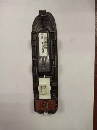 P6BZ29LXHAA Кнопка стеклоподъемника переднего правого Jeep Compass 2 Арт 11603, вид 2