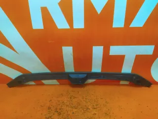 8w0823124 уплотнитель капота Audi A4 B9 Арт 120899PM, вид 4