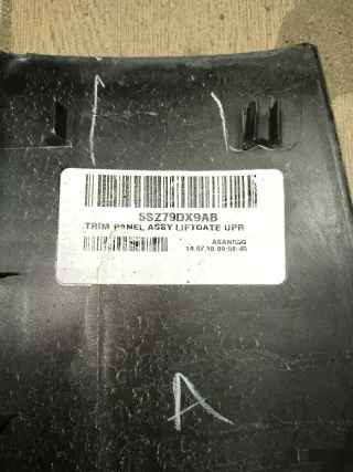 5SZ79DX9AB Обшивка крышки багажника Jeep Cherokee KL Арт 11930_1, вид 3