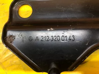 A2123200143 Кронштейн компрессора Mercedes E W212 Арт MA58557, вид 3