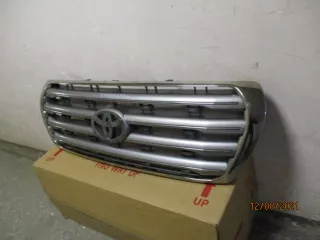 5310160480 Решетка радиатора Toyota Land Cruiser 200 Арт BBBY130000826, вид 3