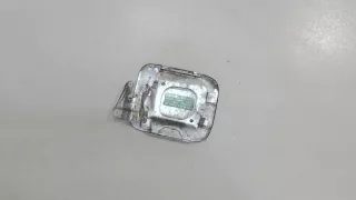 D20142410 Лючок бензобака серебристый Mazda Demio 1 Арт 6743688, вид 2