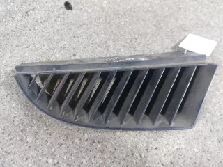MN127774 Решетка радиатора Mitsubishi Colt 6 Арт 00928002003-2, вид 1
