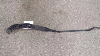  Щеткодержатель (поводок стеклоочистителя, дворник) Audi 80 B4 Арт 04602009002, вид 2