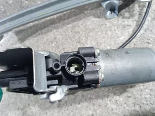 402190A стеклоподъемник задний правый Nissan Qashqai 1  Арт 46023005509, вид 4