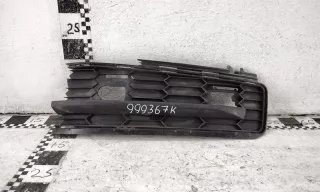565807368 Заглушка (решетка) в бампер передний Skoda Kodiaq Арт 999367K, вид 1