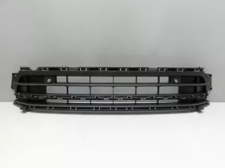  Решетка в бампер центральная Volkswagen Jetta 6 Арт smt100100236, вид 1