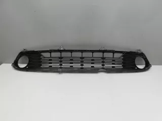  Решетка в бампер центральная Kia Cerato 4 Арт smt100109470, вид 1