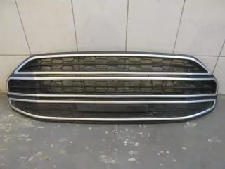  Решетка в бампер центральная Ford EcoSport Арт smt10045260, вид 1