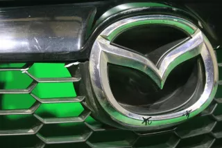 KD4550710D решетка радиатора Mazda 5 1 Арт 6717RM, вид 2
