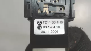 Кнопка аварийки Mazda CX-9 1 2007г. TD11664H0 - Фото 2