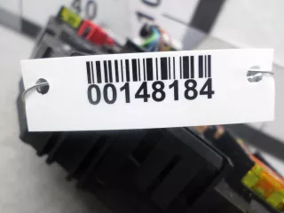 9234423 Блок предохранителей BMW 5 F10/F11/GT F07 Арт 00148184, вид 3