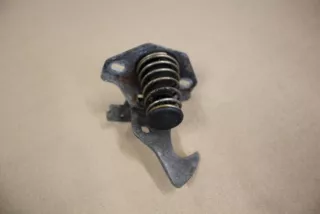 6Q0823480B Крючок капота Volkswagen Touareg 2 Арт ZAP108388, вид 1