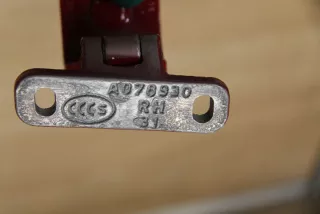 8U0827300A Петля двери багажника правая Porsche Macan Арт ZAP136303, вид 4