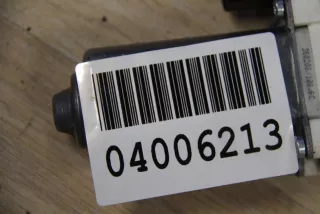 A1698204342 Моторчик стеклоподъёмника передний левый Mercedes A W169 Арт ZAP143736, вид 2