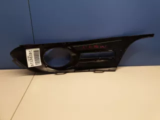5C6853666A9B9 Решётка в бампер правая Volkswagen Jetta 6 Арт ZAP205463, вид 3